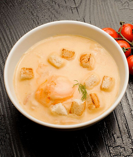 Крем суп картофельный с беконом и гренками